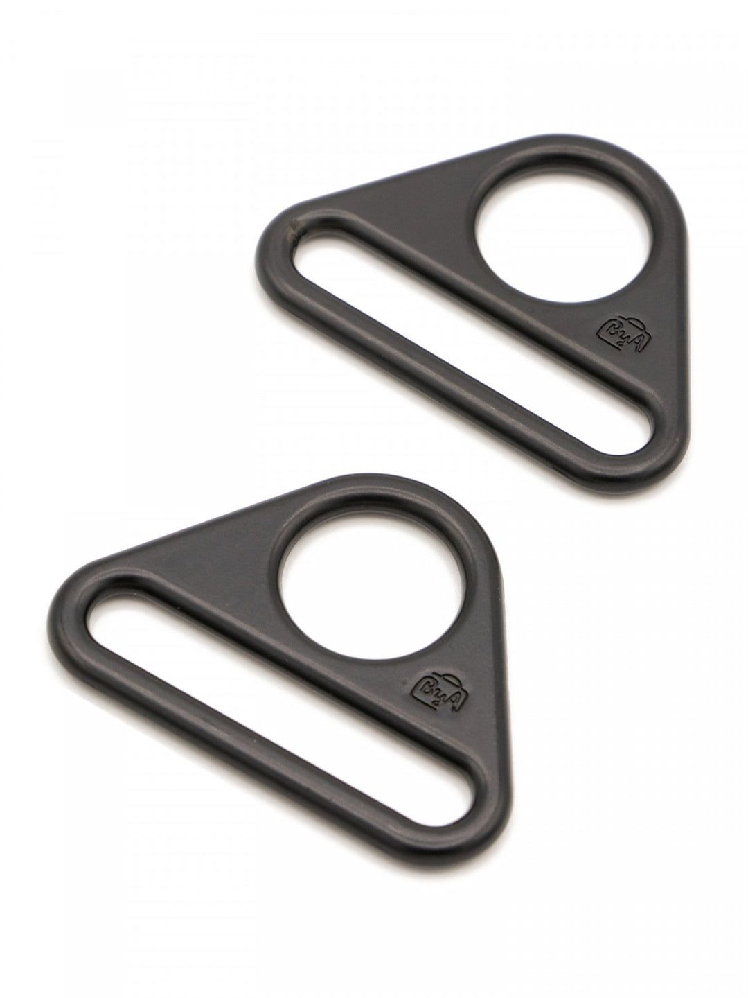 1 1/2" Triangle Rings - Black