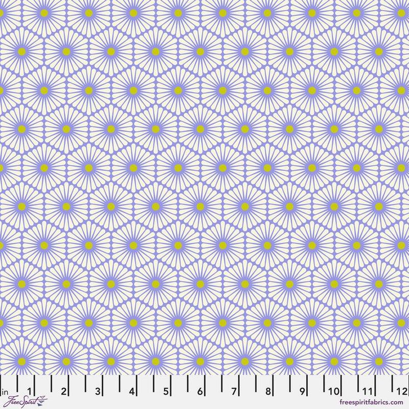 Daisy Chain - Bluebell - 1/2 Yard